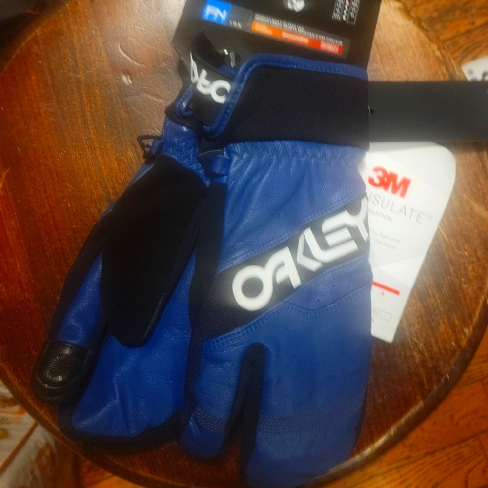 OAKLEY Trigger 2 Mittens